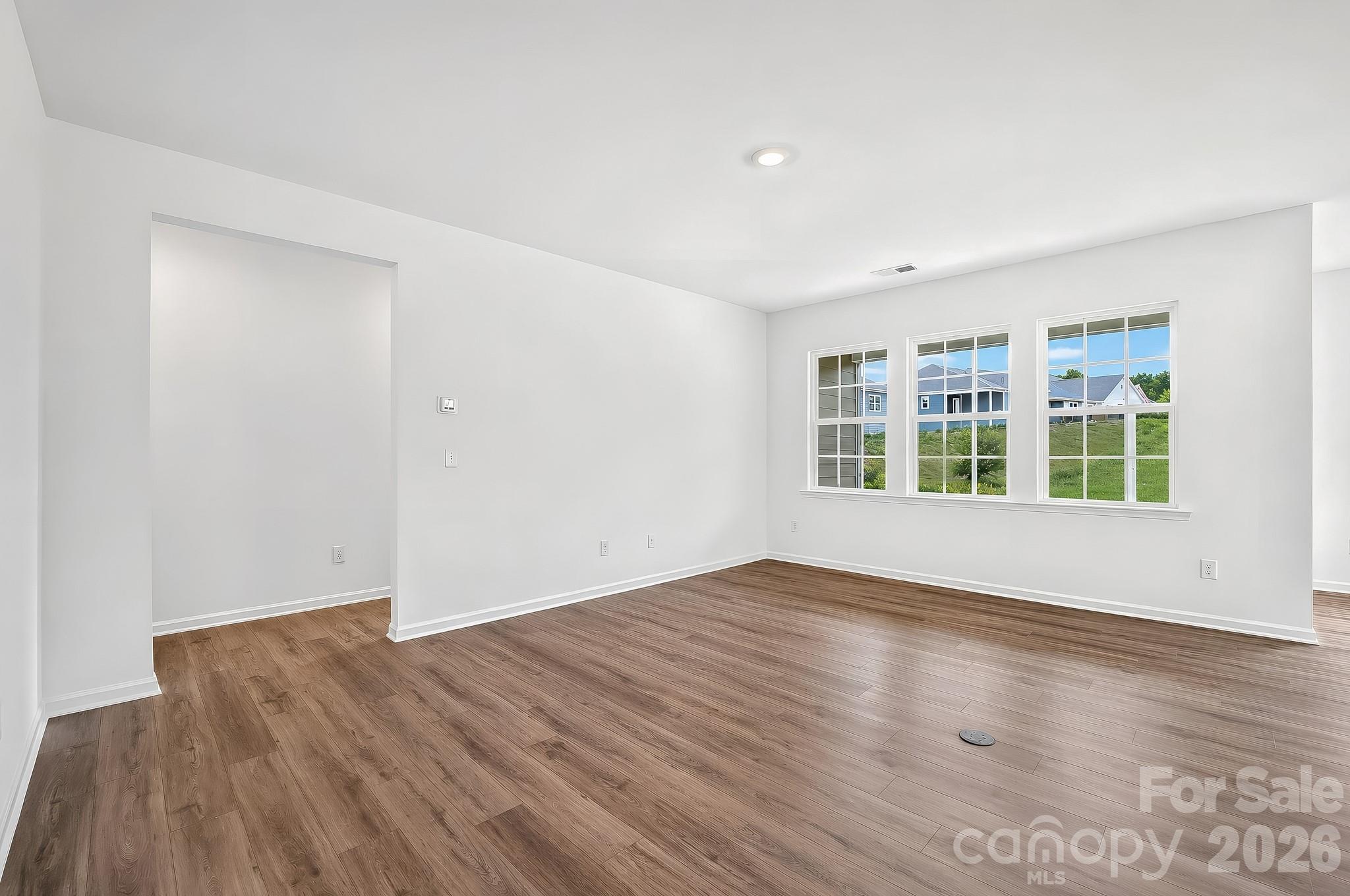 8548 Norman Forest Road #313 — Lancaster