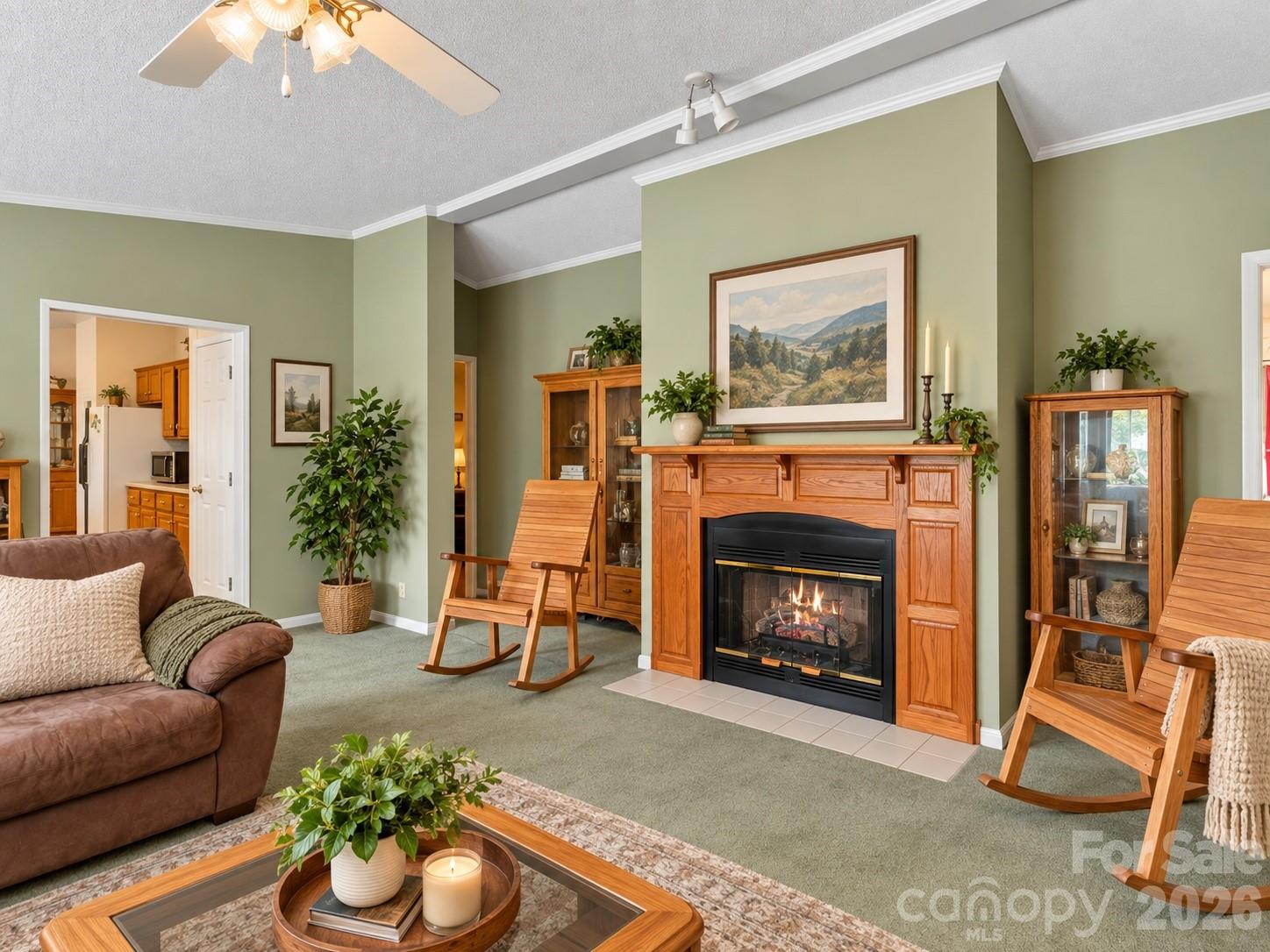 98 Cardinal Lane — Burnsville
