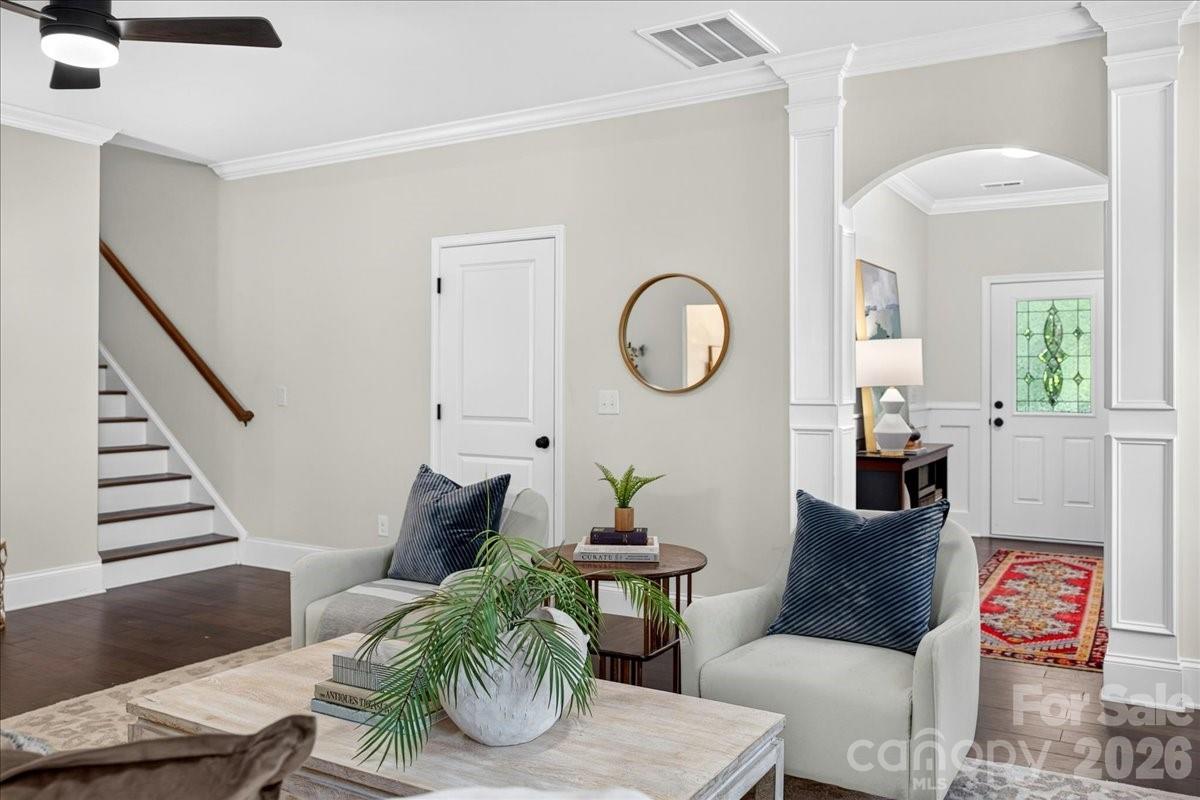 5800 Carmel Road — Charlotte