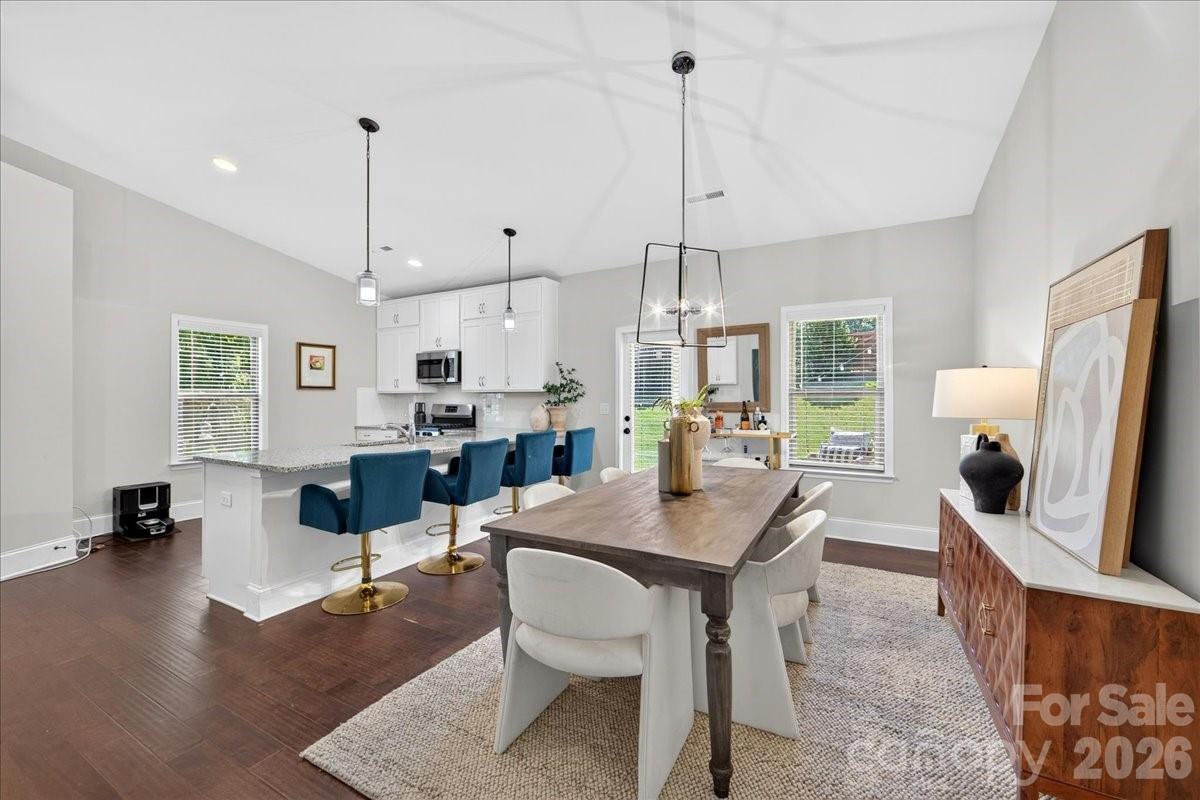 5800 Carmel Road — Charlotte