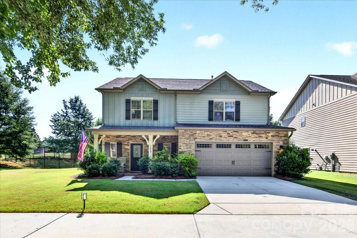 5800 Carmel Road — Charlotte