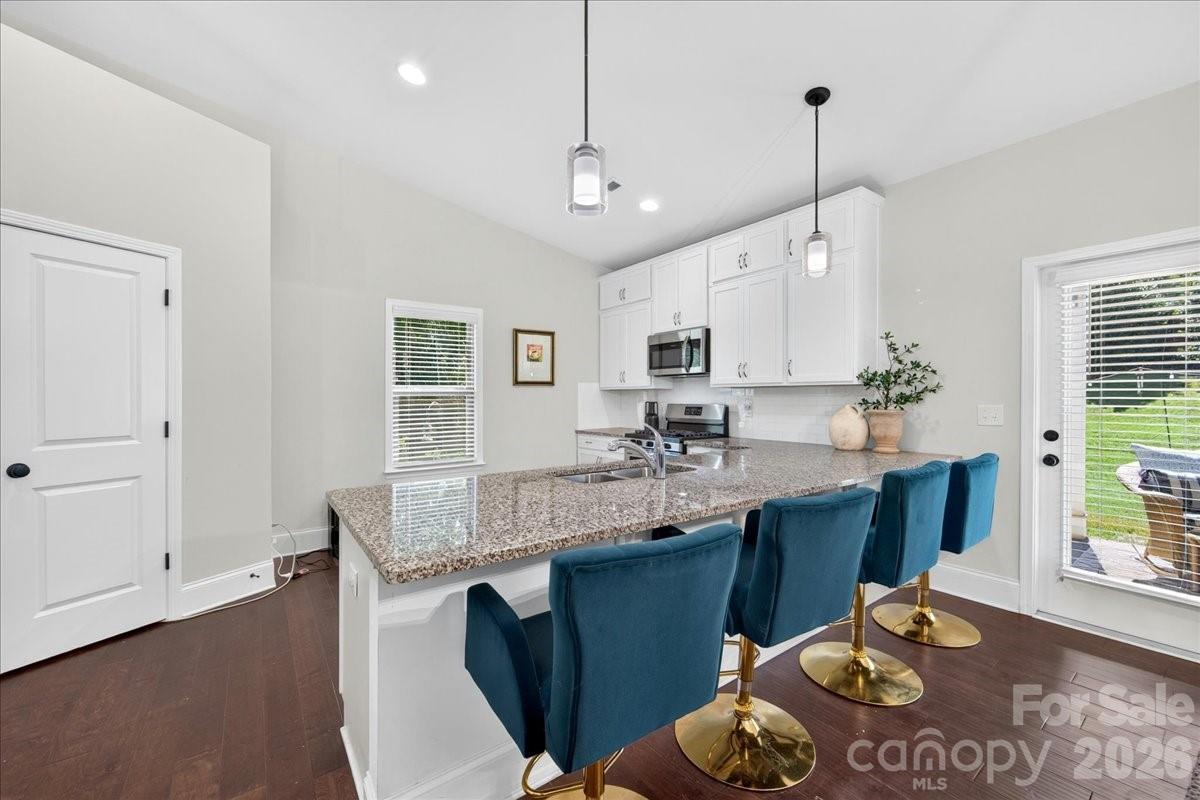 5800 Carmel Road — Charlotte