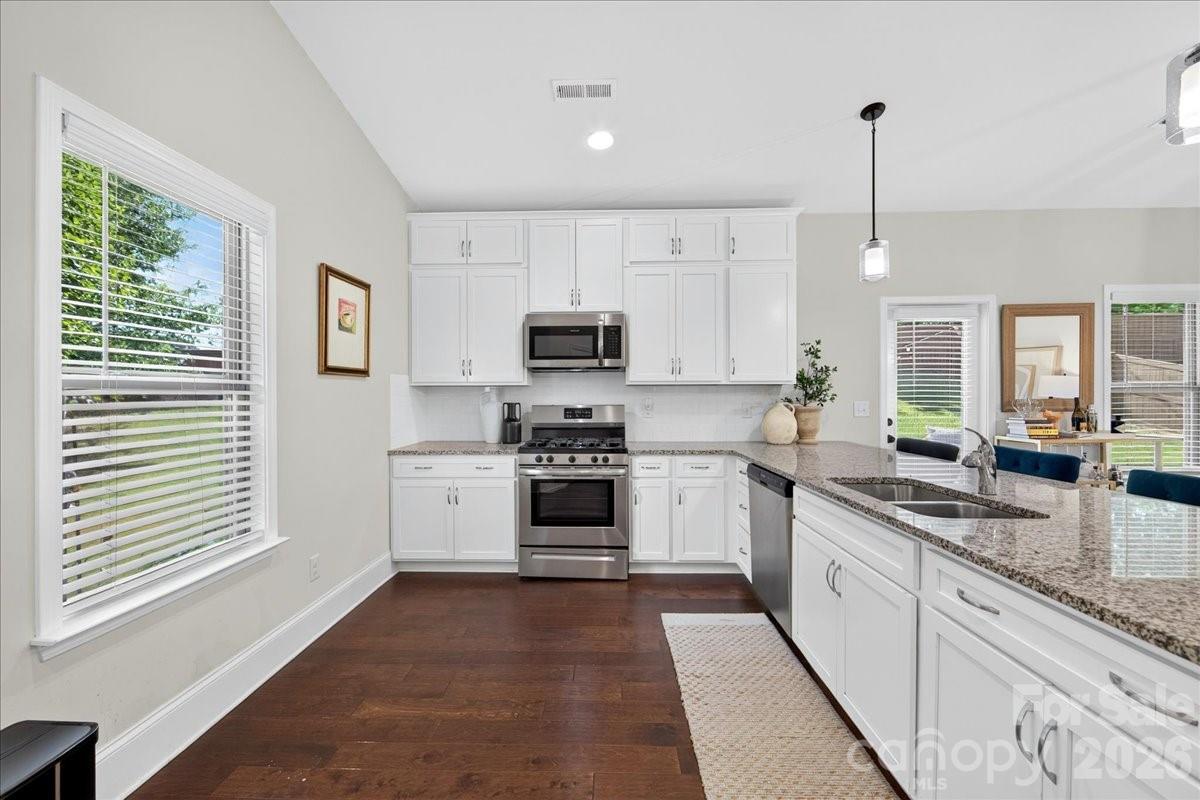 5800 Carmel Road — Charlotte