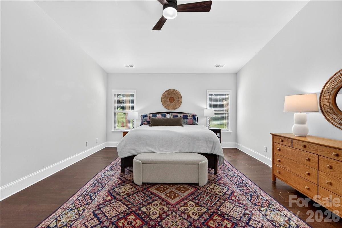 5800 Carmel Road — Charlotte