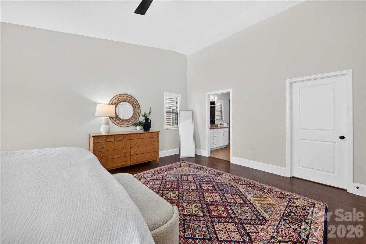 5800 Carmel Road — Charlotte