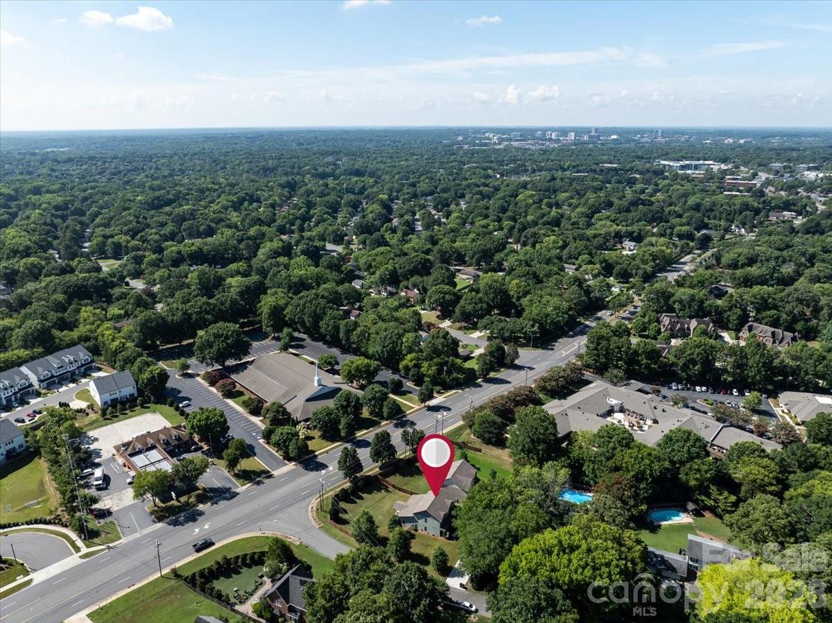 5800 Carmel Road — Charlotte