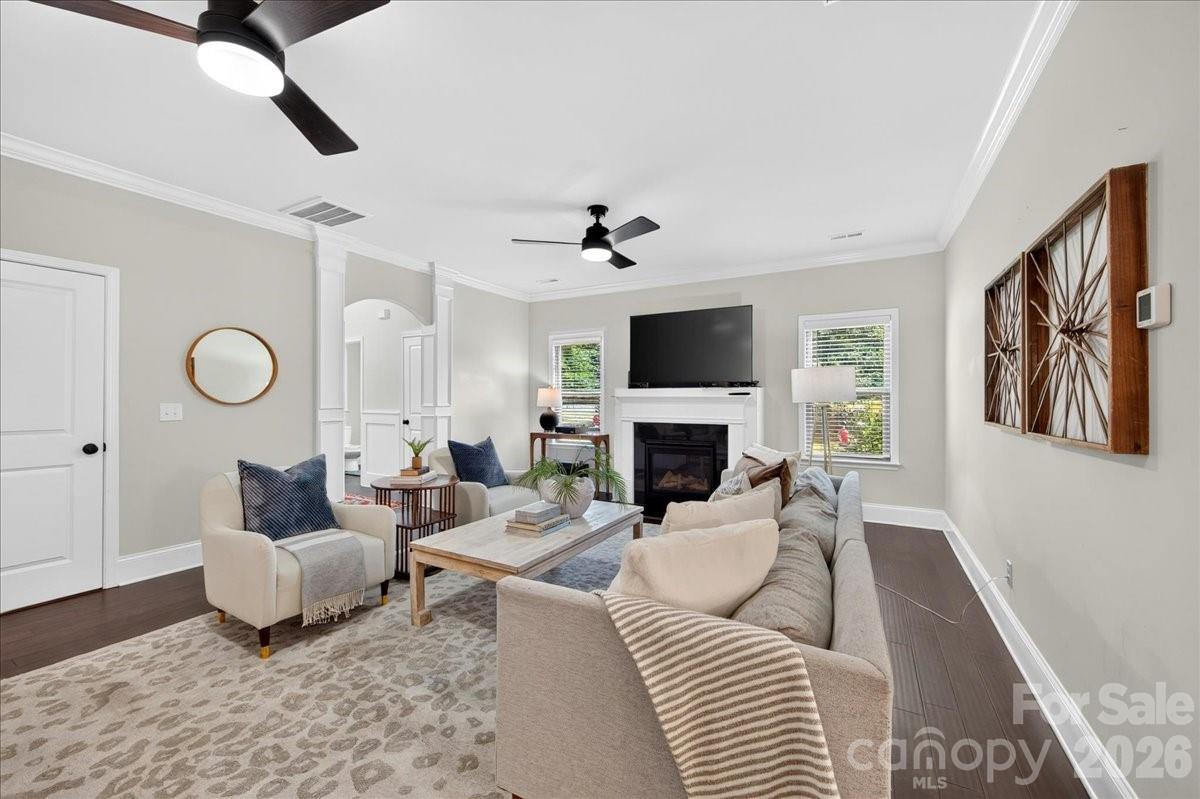 5800 Carmel Road — Charlotte