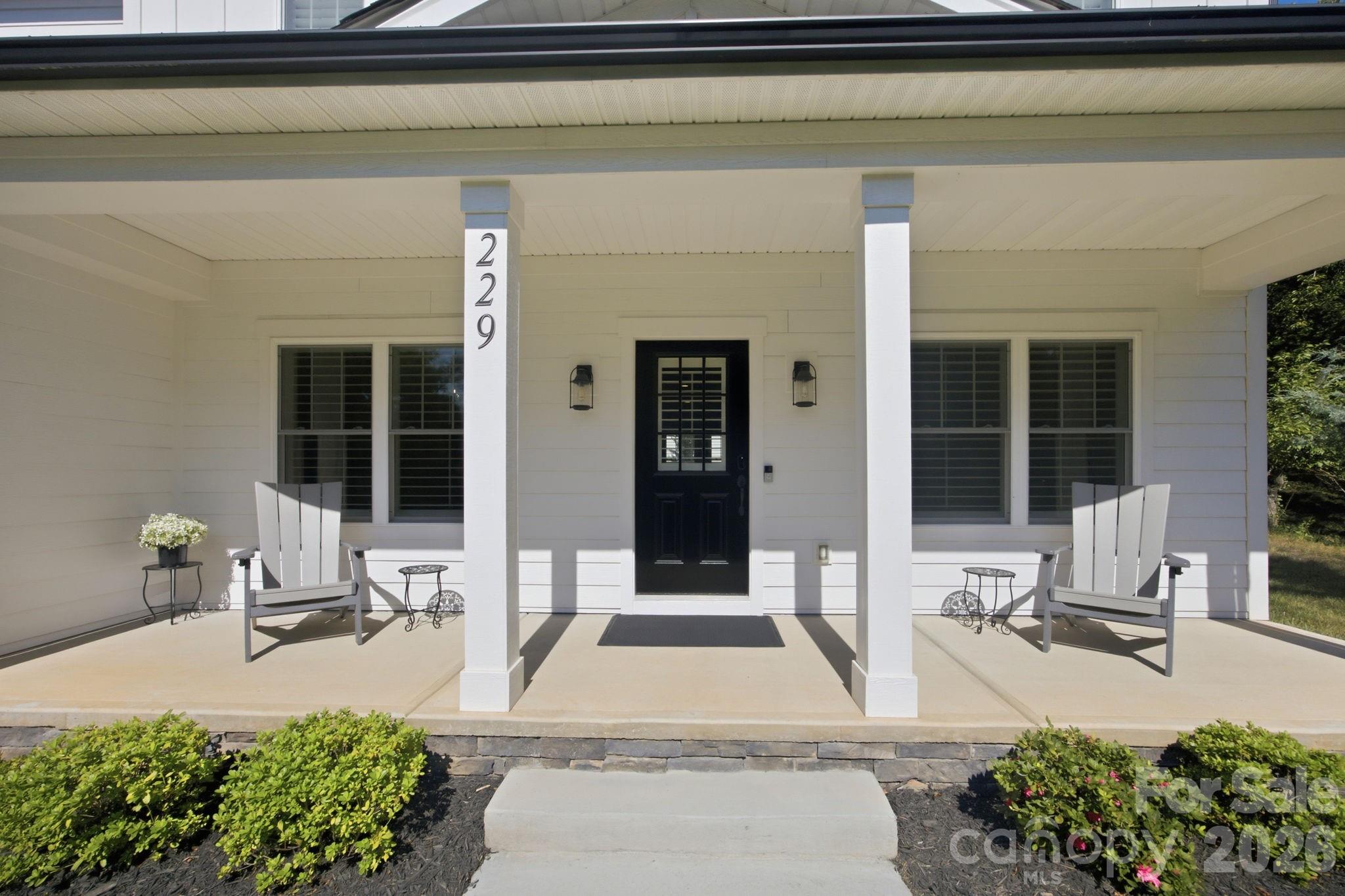 229 Elysian Drive — Mooresville