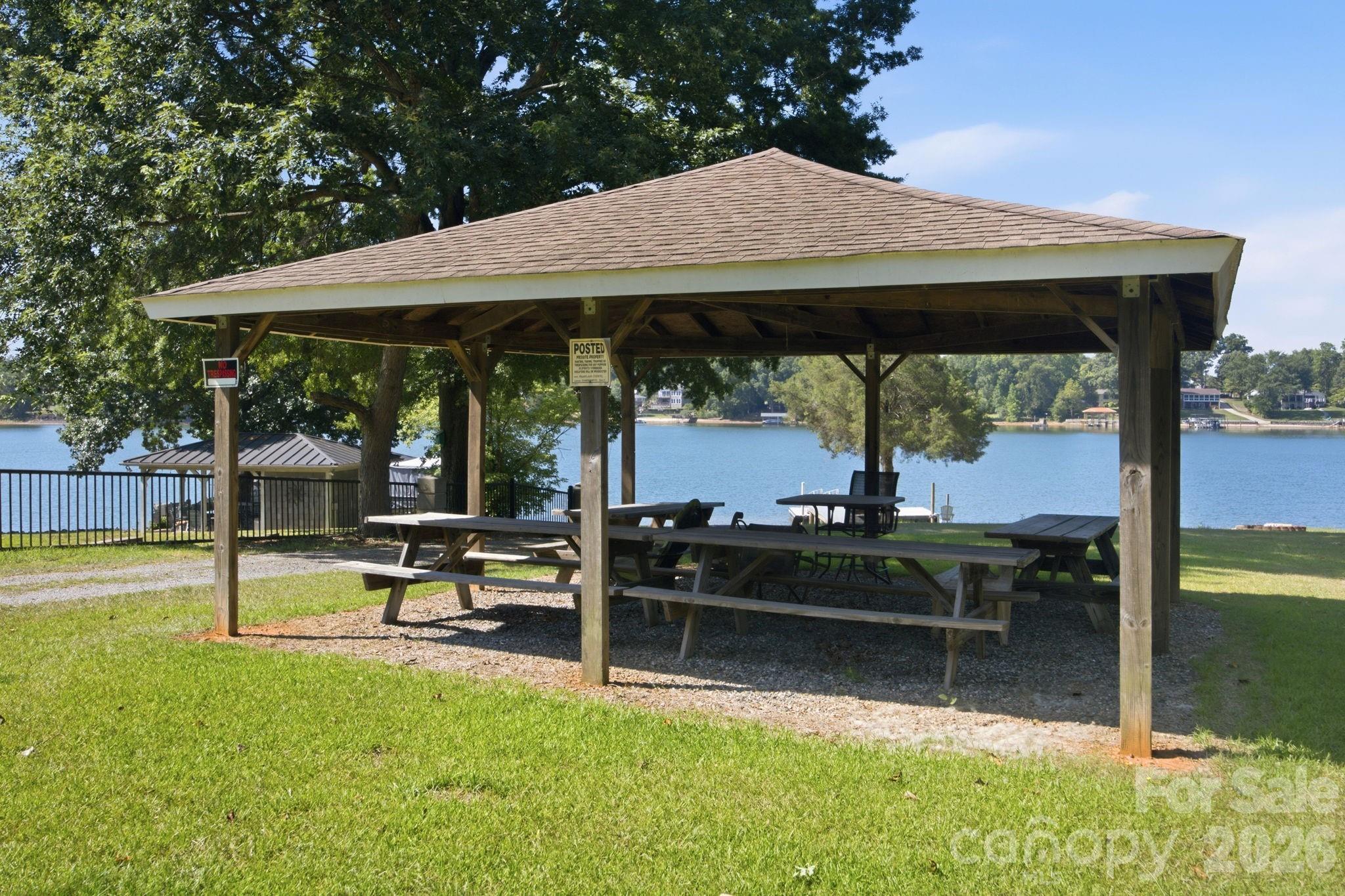 229 Elysian Drive — Mooresville