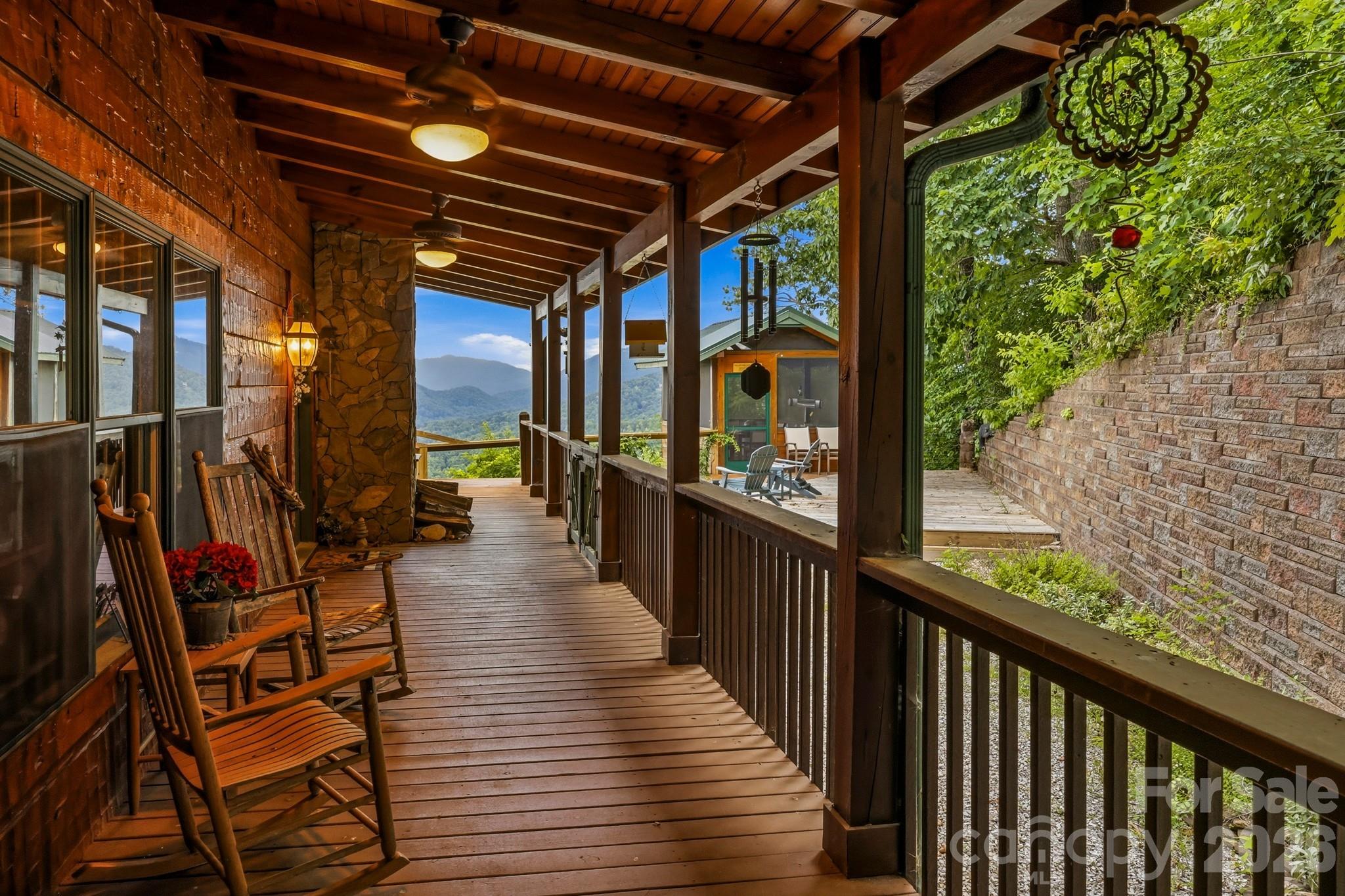 1411 Wolf Pen Road — Old Fort