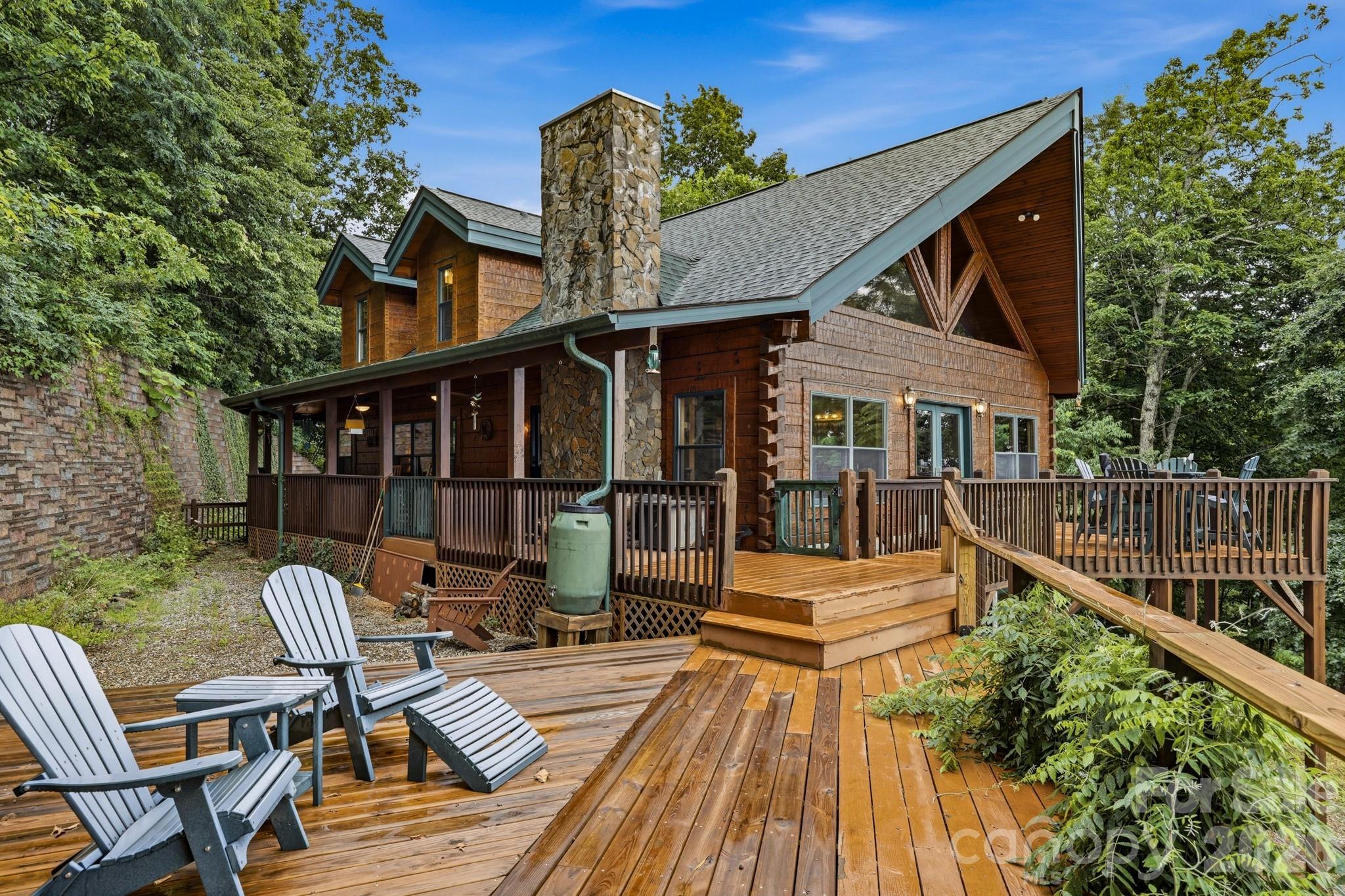 1411 Wolf Pen Road — Old Fort