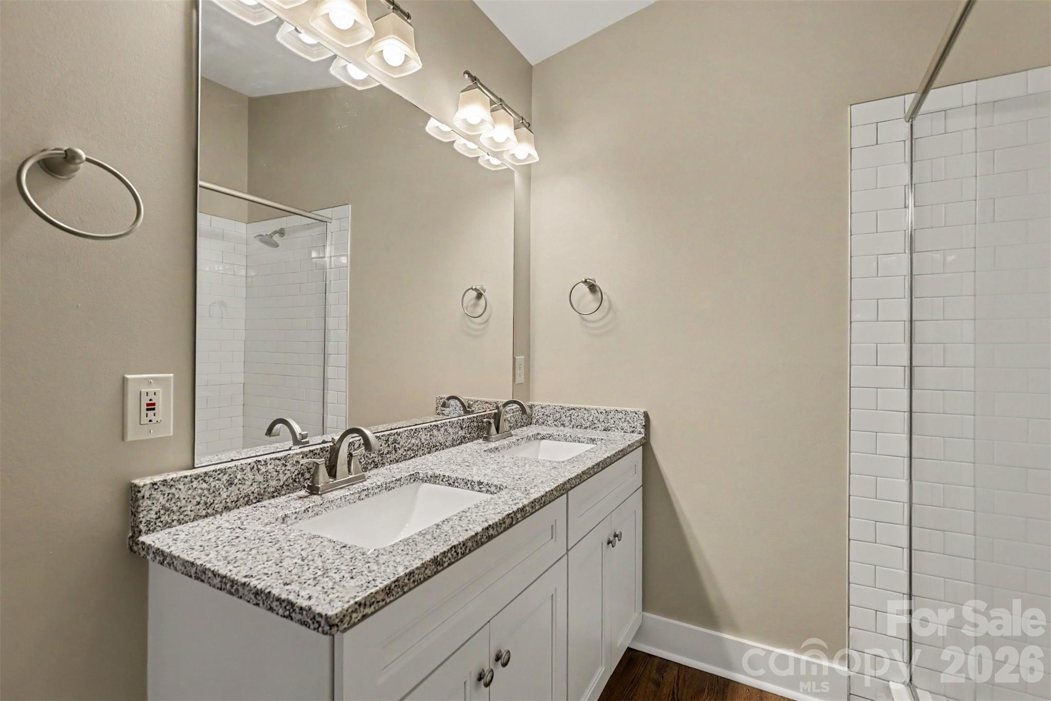1338 Edgewater Drive — Charlotte
