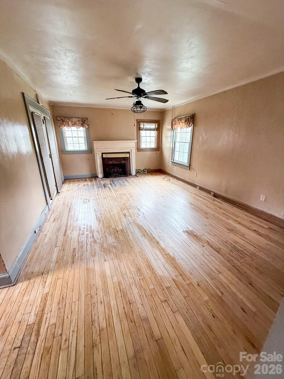 111 S Belvedere Avenue — Gastonia
