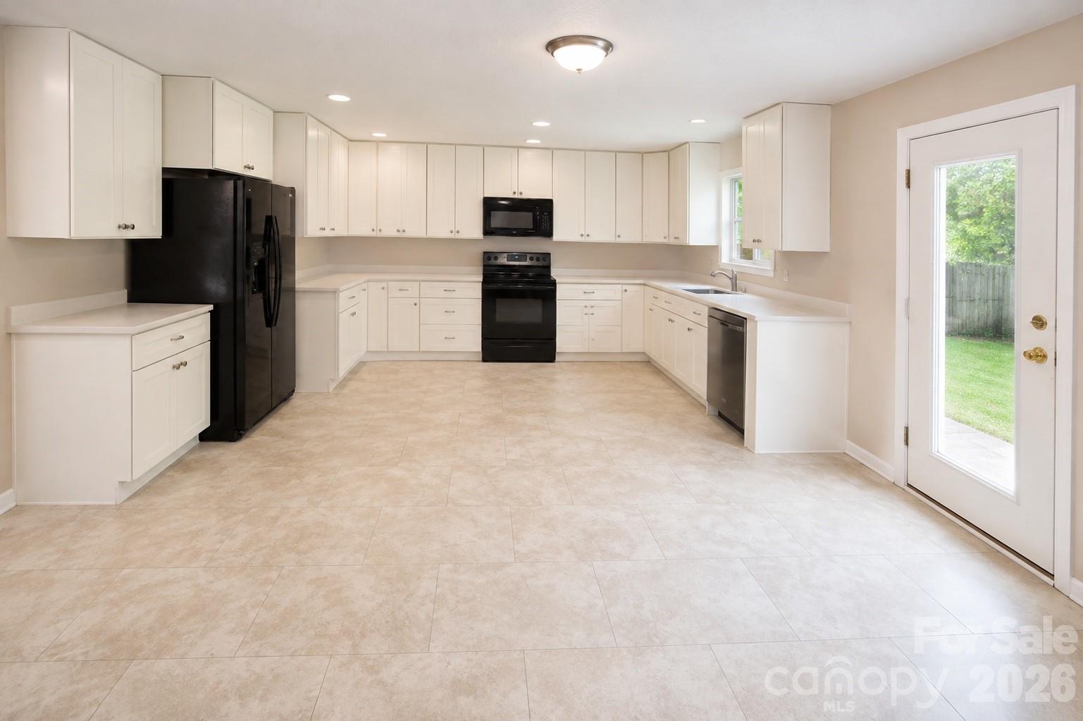 1914 Treefrog Court — Charlotte