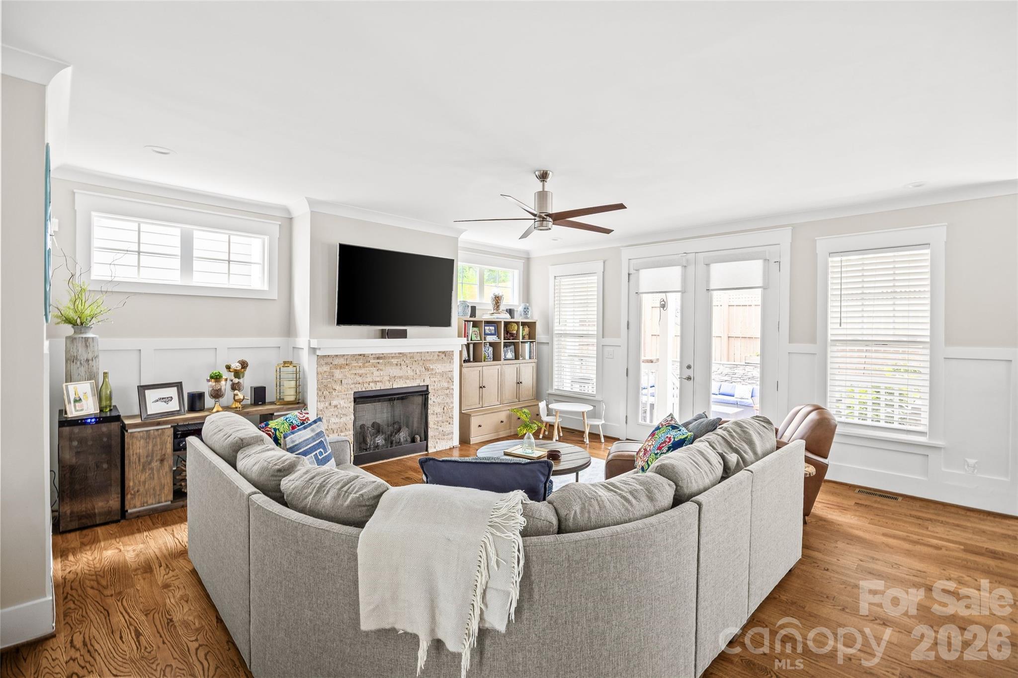 1923 Hamorton Place — Charlotte
