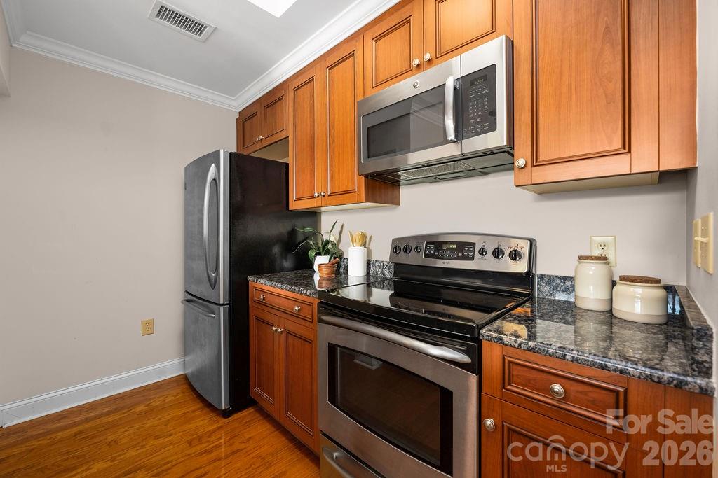 300 W 5th Street #446 — Charlotte