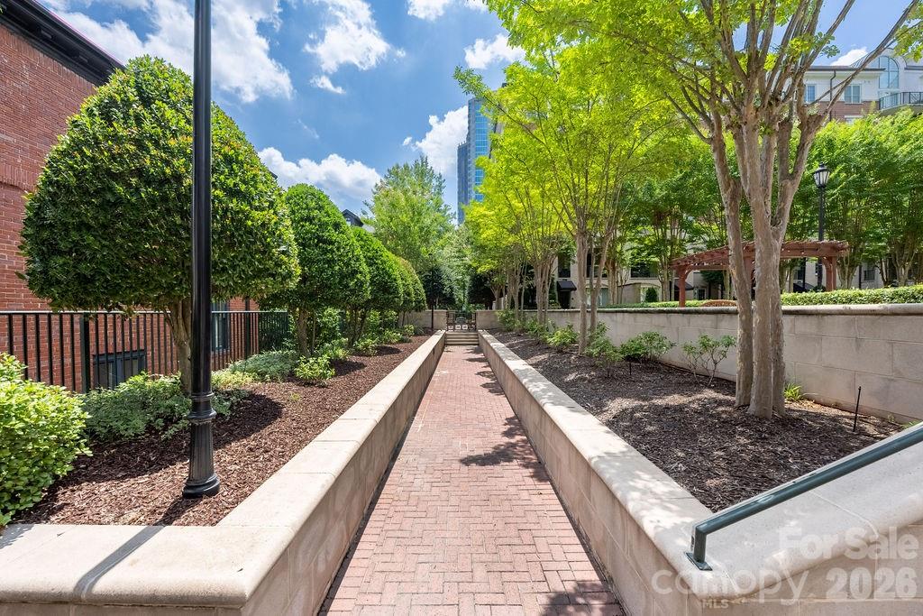 300 W 5th Street #446 — Charlotte