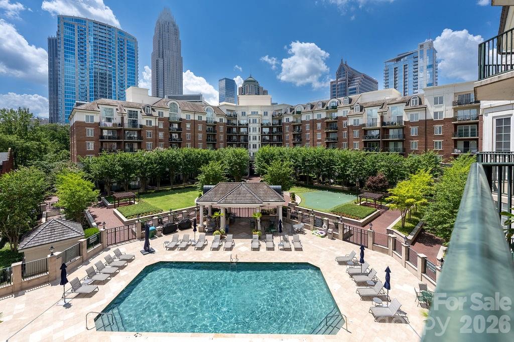 300 W 5th Street #446 — Charlotte