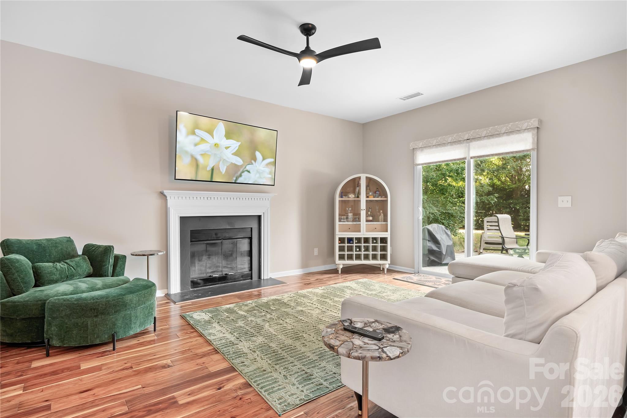 9407 Willow Tree Lane — Charlotte