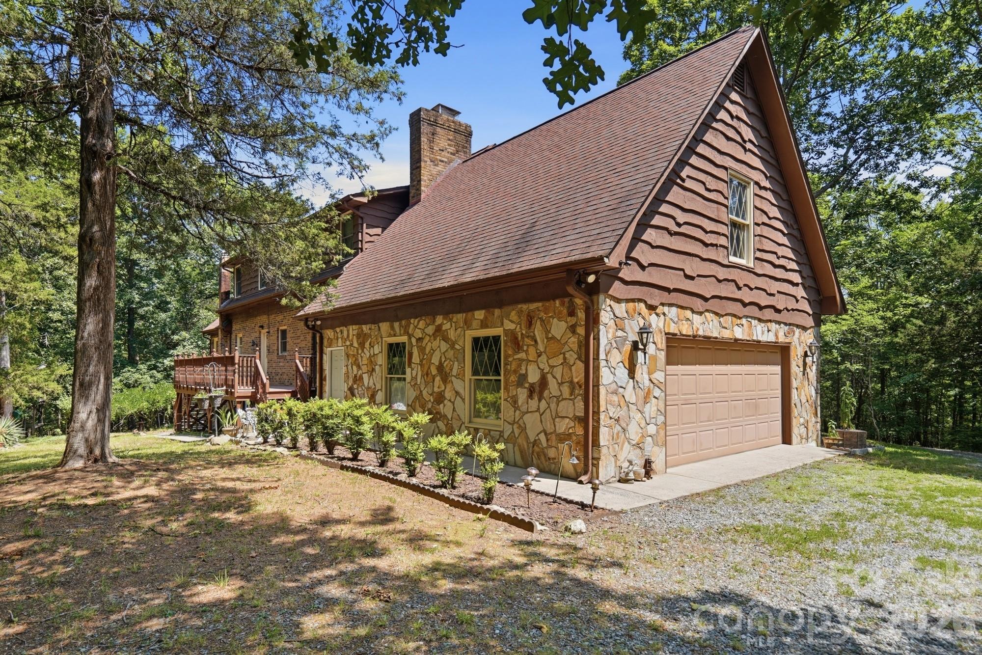 11300 NC Hwy 73 Highway E — Mount Pleasant