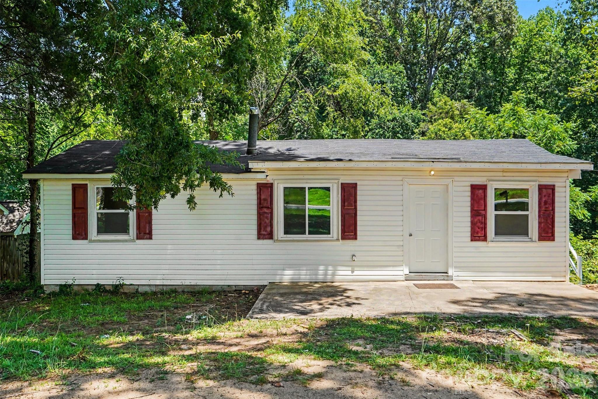 8232 Starnes Randall Road — Charlotte