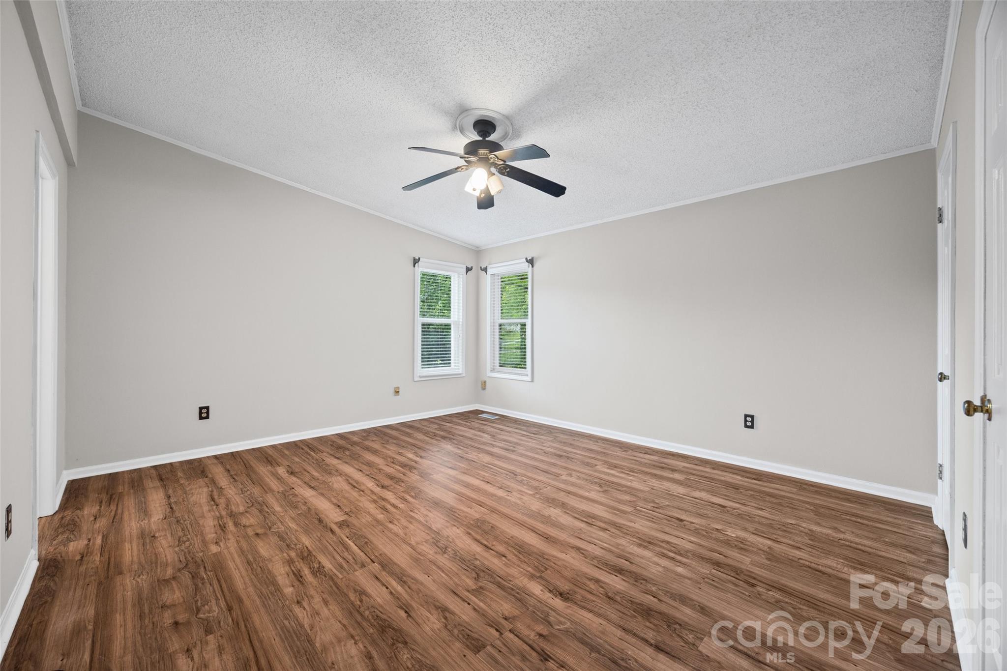 11230 Mallard Crossing Drive — Charlotte