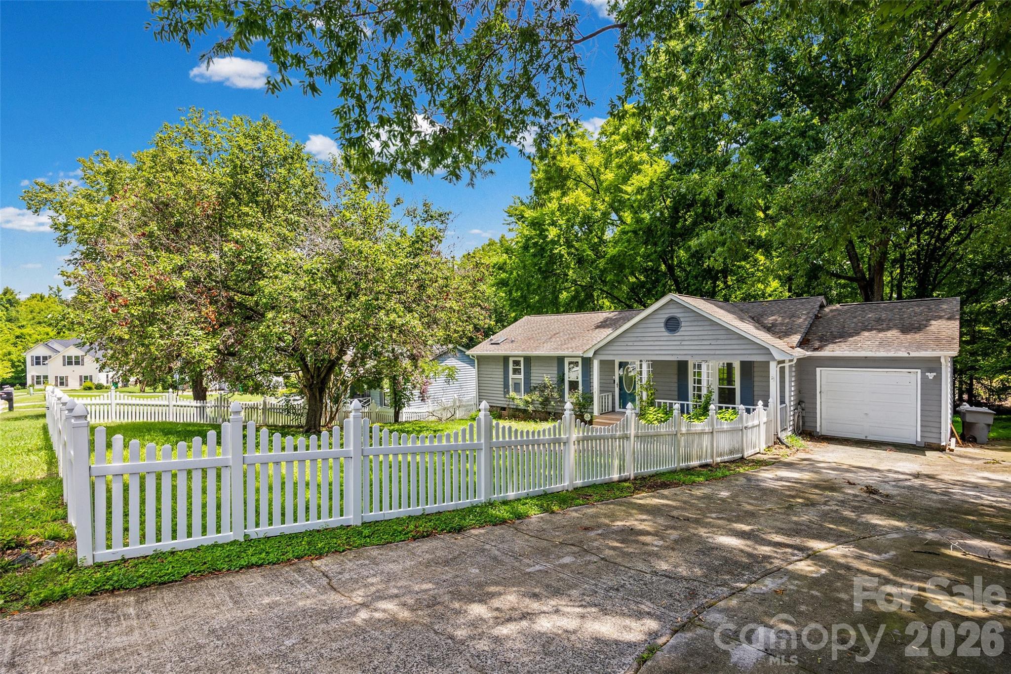11230 Mallard Crossing Drive — Charlotte