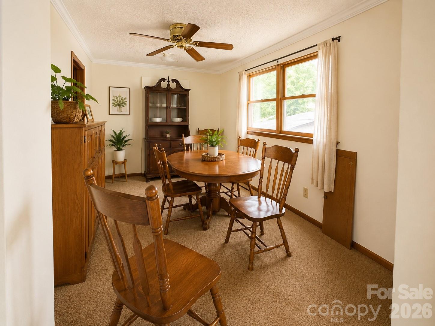 312 S Miller Avenue — Statesville