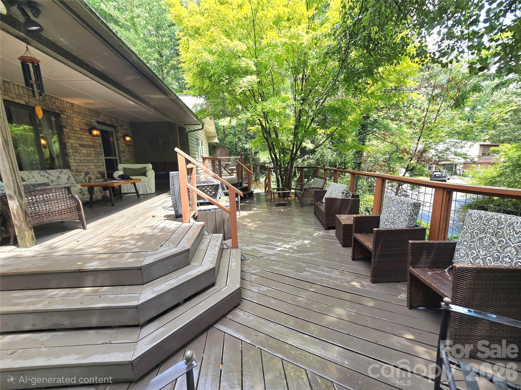 18 Rollingwood Road — Asheville