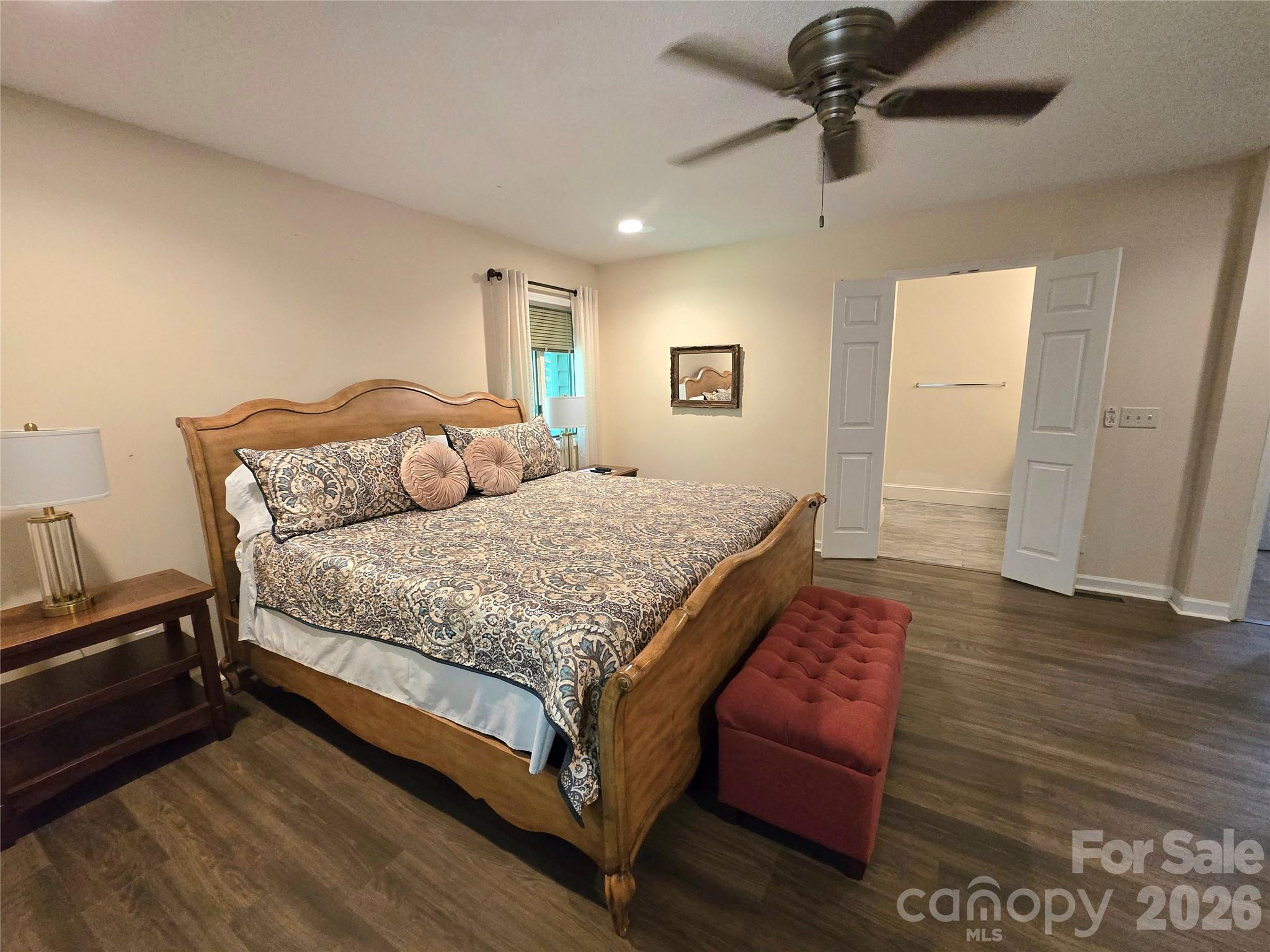 18 Rollingwood Road — Asheville