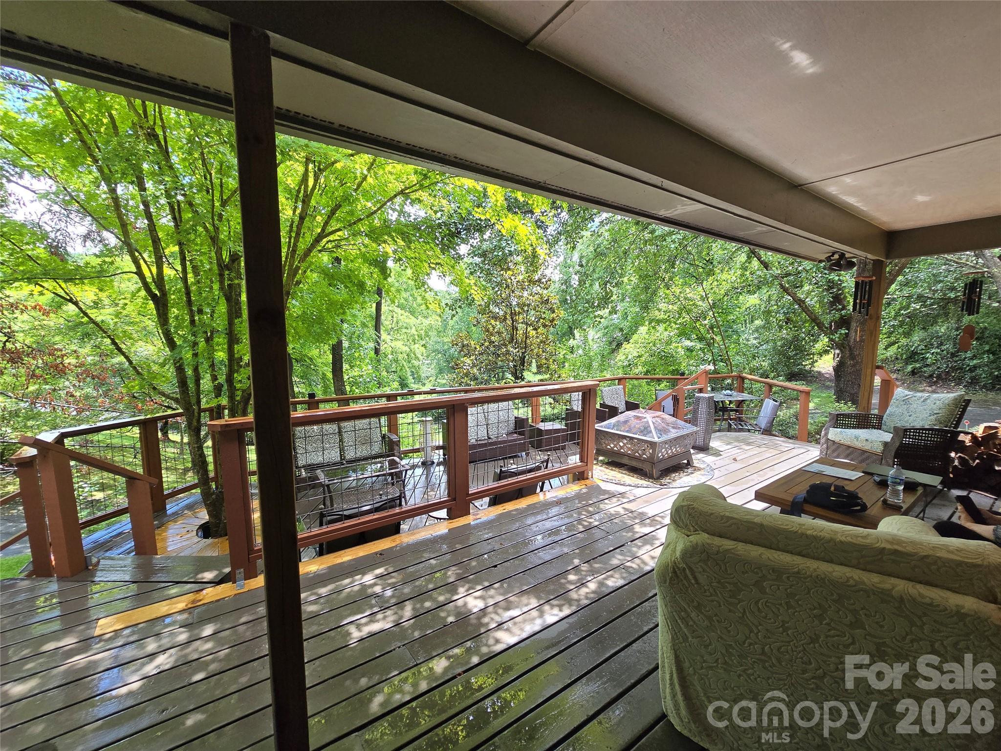 18 Rollingwood Road — Asheville