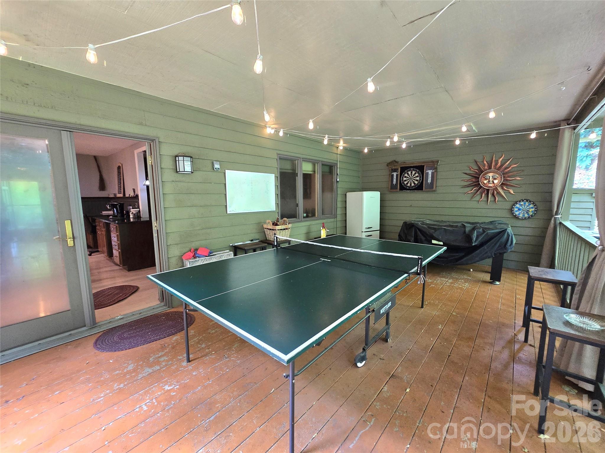 18 Rollingwood Road — Asheville