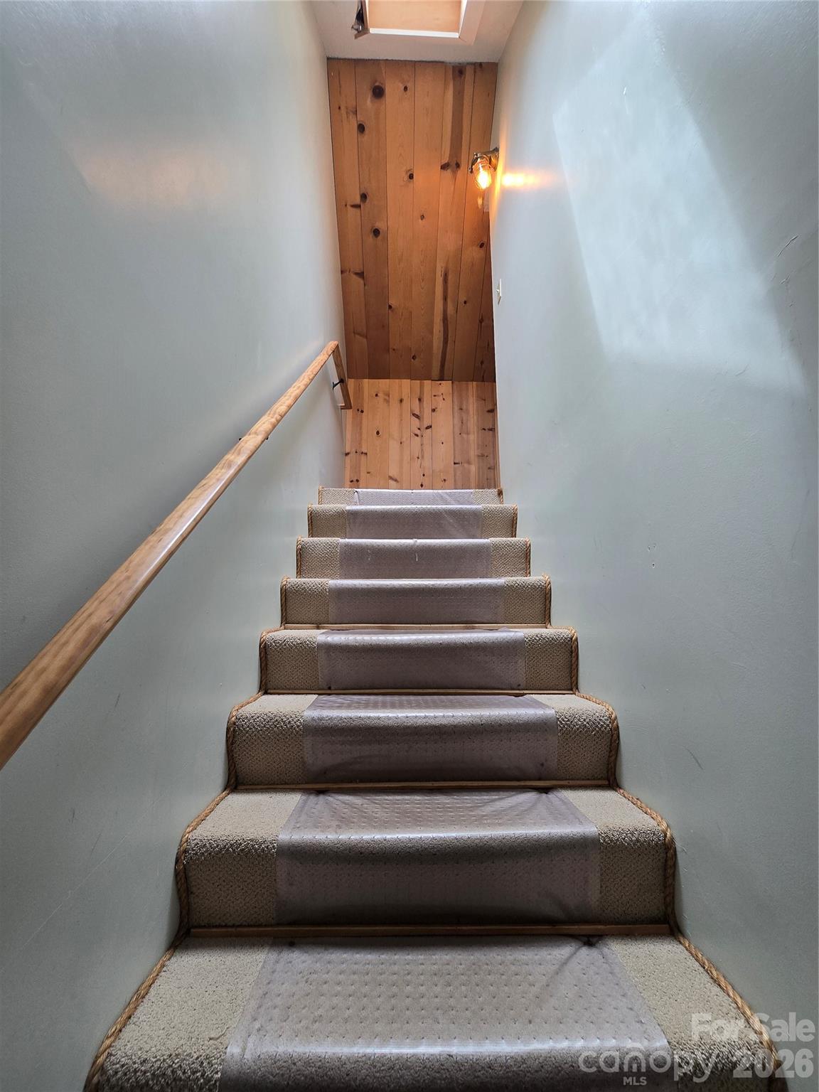 18 Rollingwood Road — Asheville