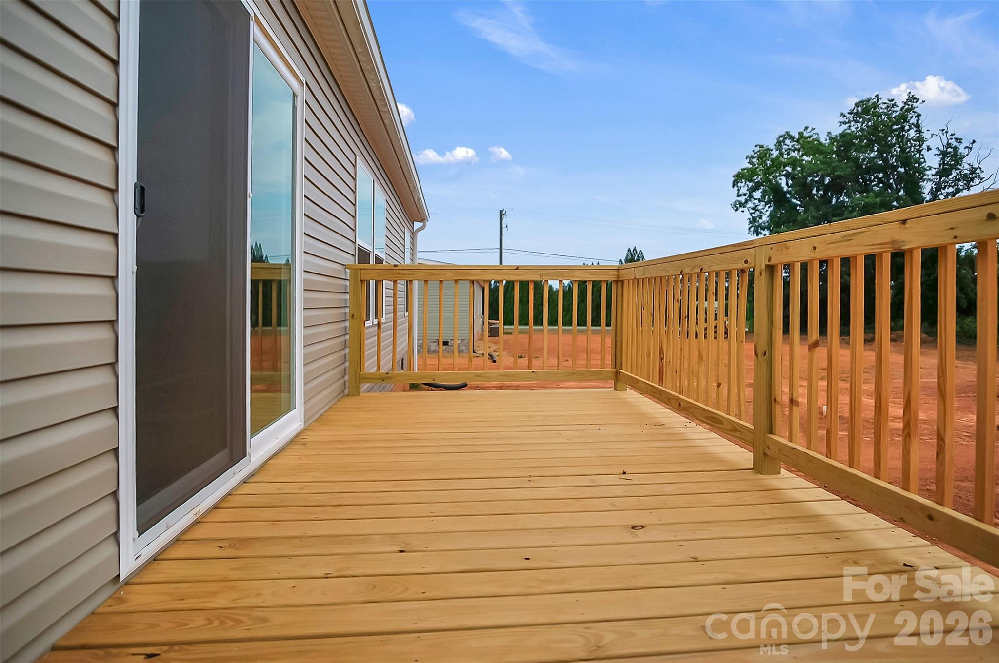 803 Eagle View Lane — Lawndale