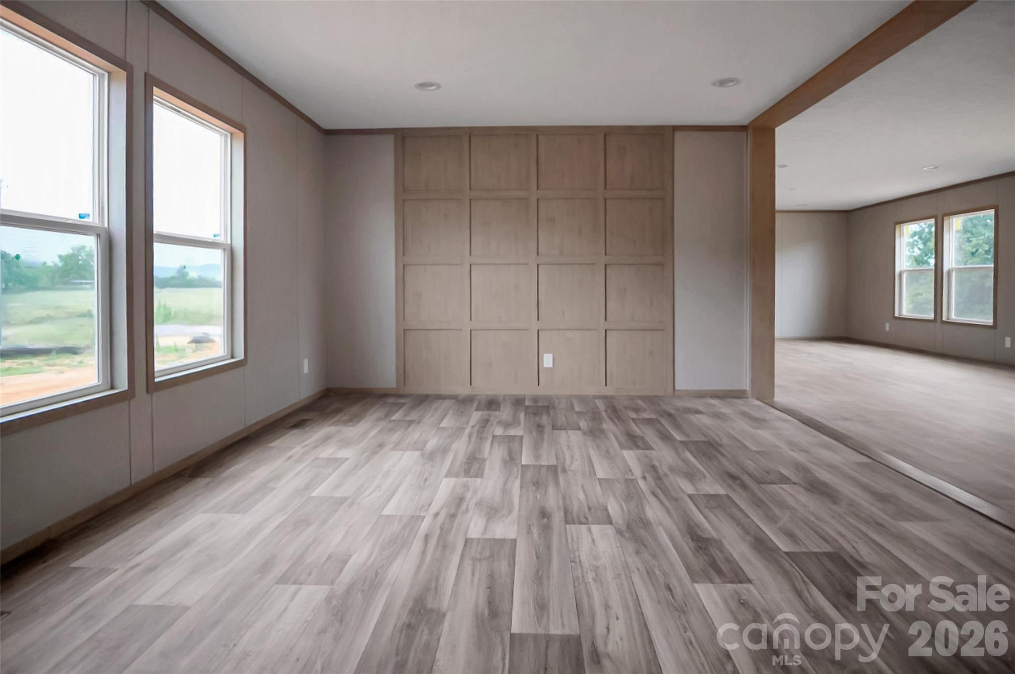 803 Eagle View Lane — Lawndale