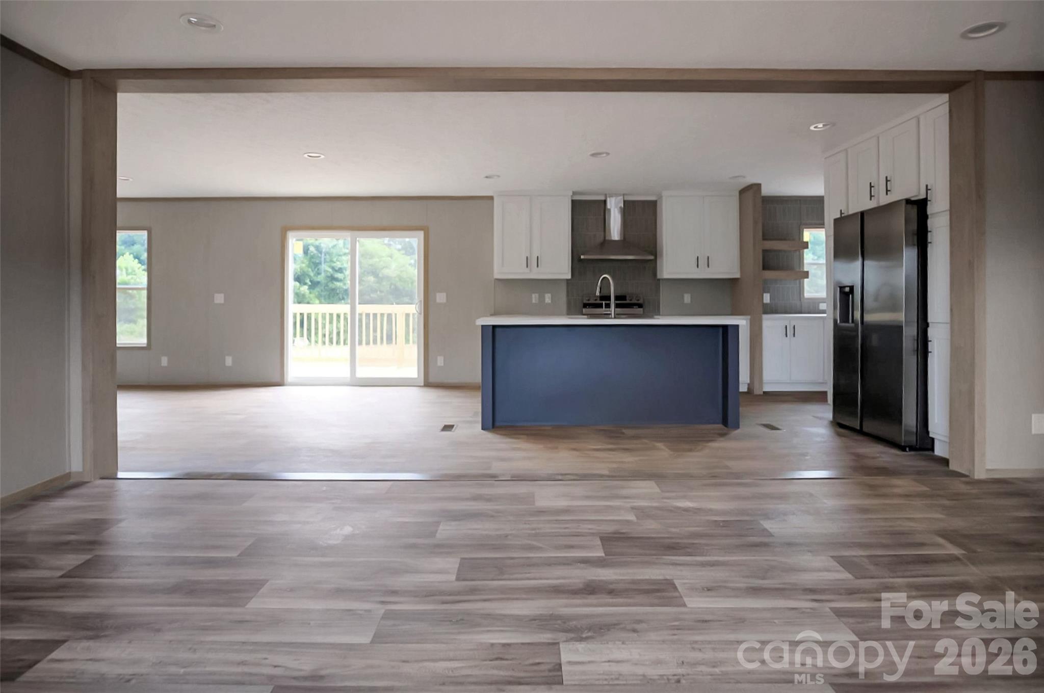 803 Eagle View Lane — Lawndale