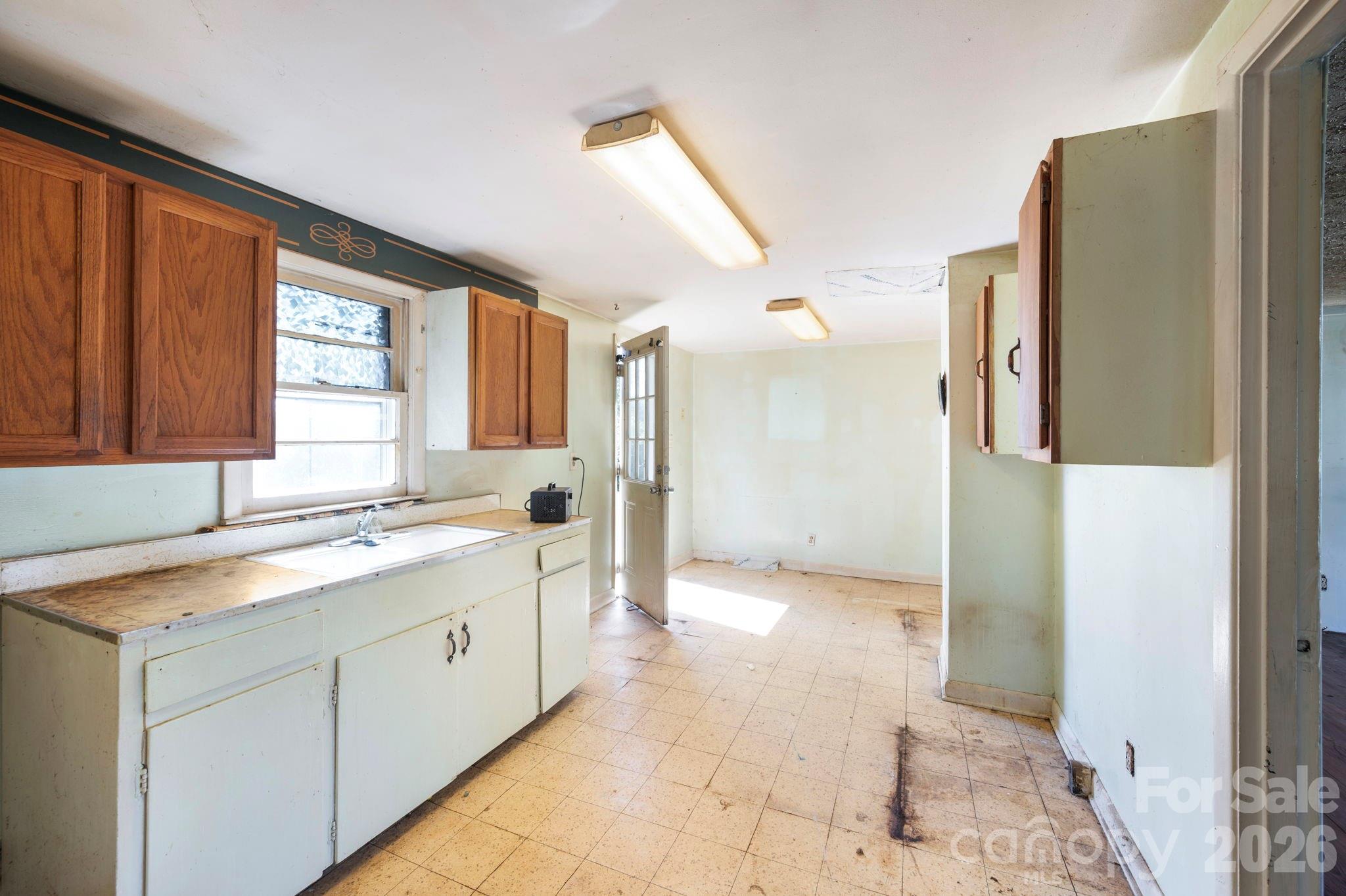 86 Sterling Drive — Mills River