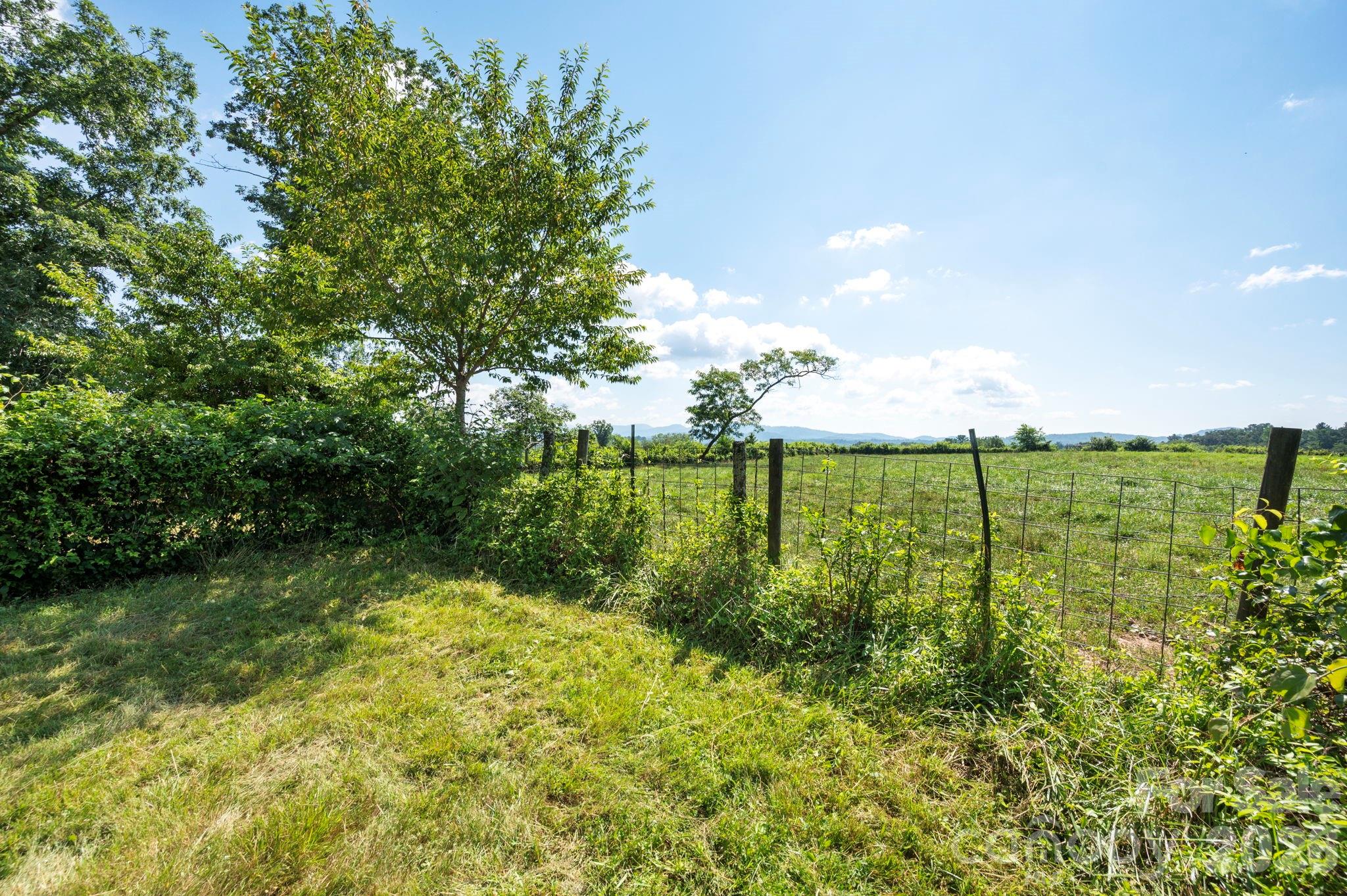 86 Sterling Drive — Mills River