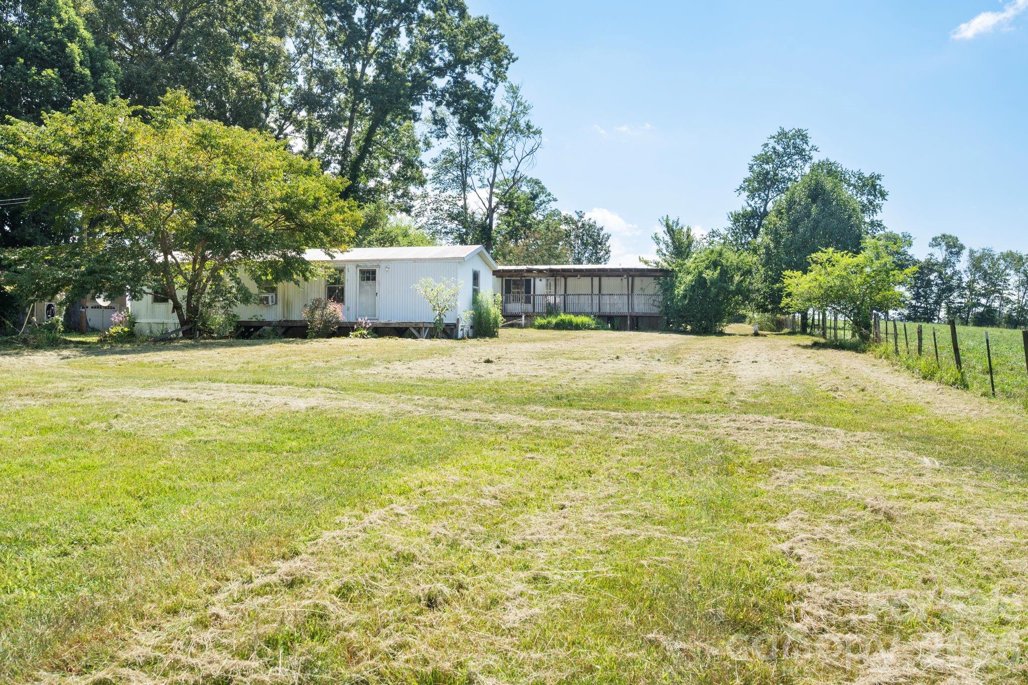 86 Sterling Drive — Mills River