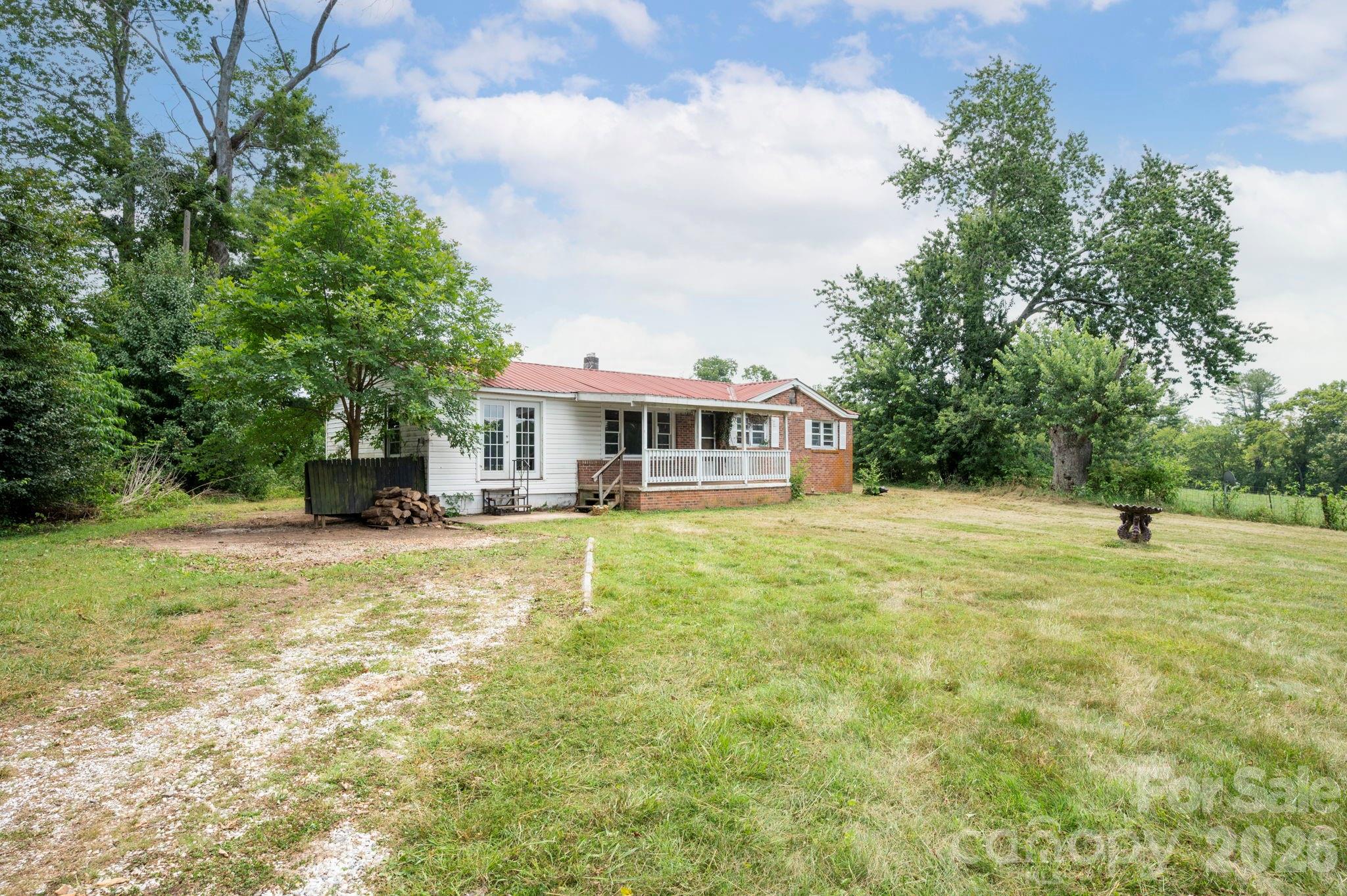 86 Sterling Drive — Mills River