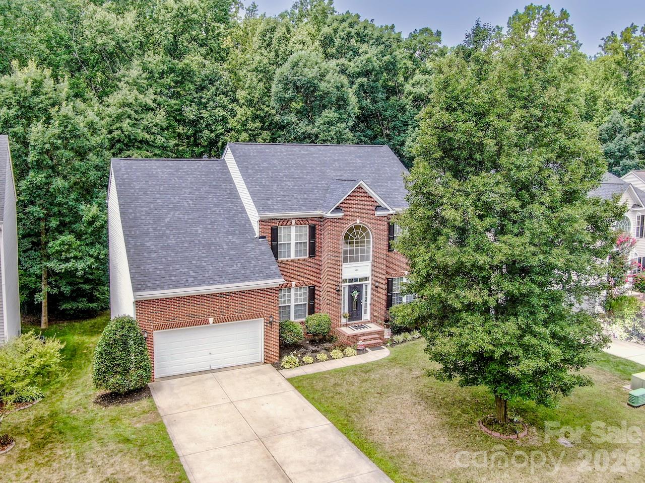 121 Crimson Orchard Drive — Mooresville
