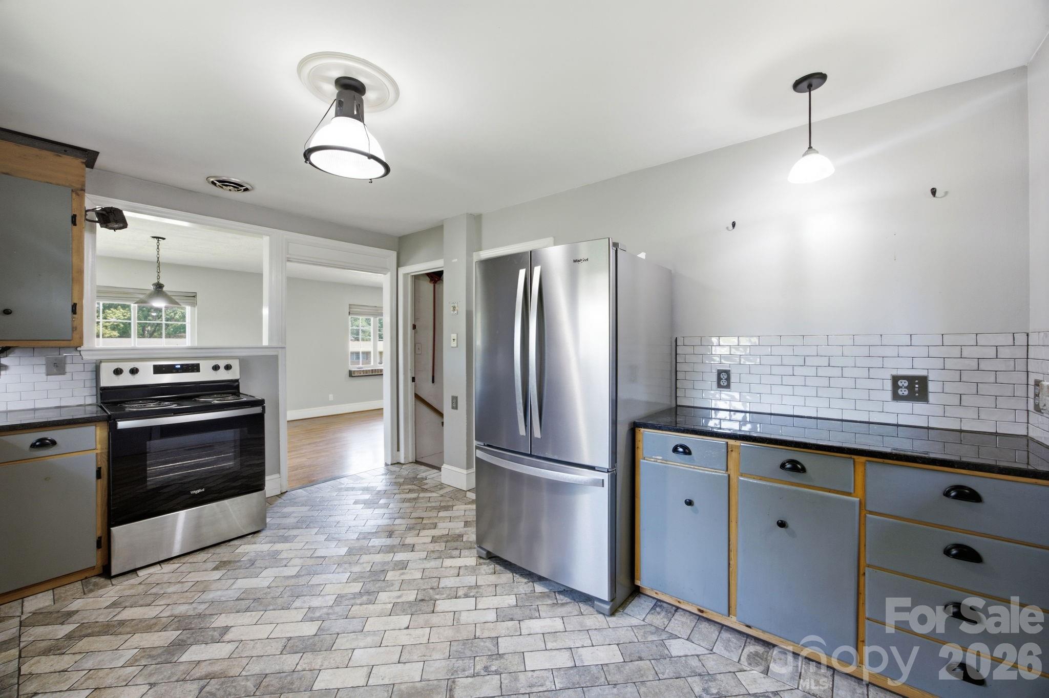 3800 Arvin Drive — Charlotte