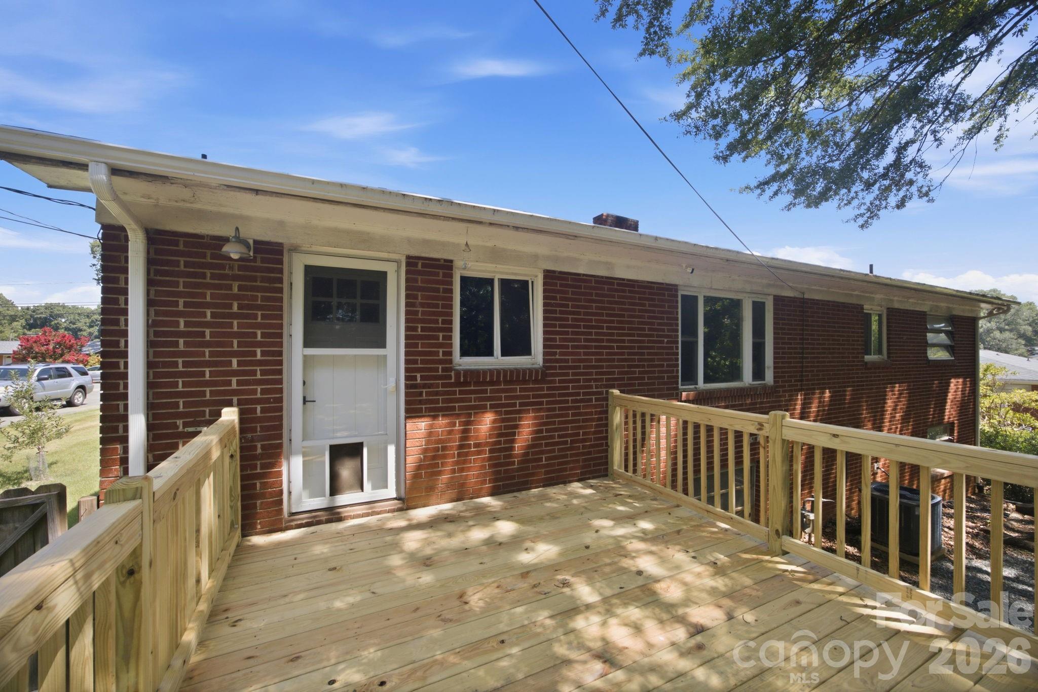 3800 Arvin Drive — Charlotte