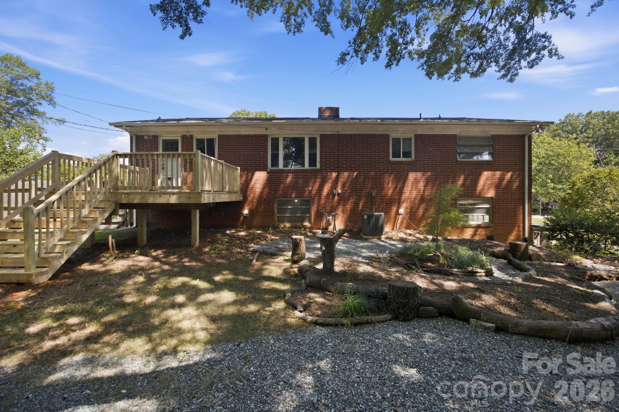 3800 Arvin Drive — Charlotte