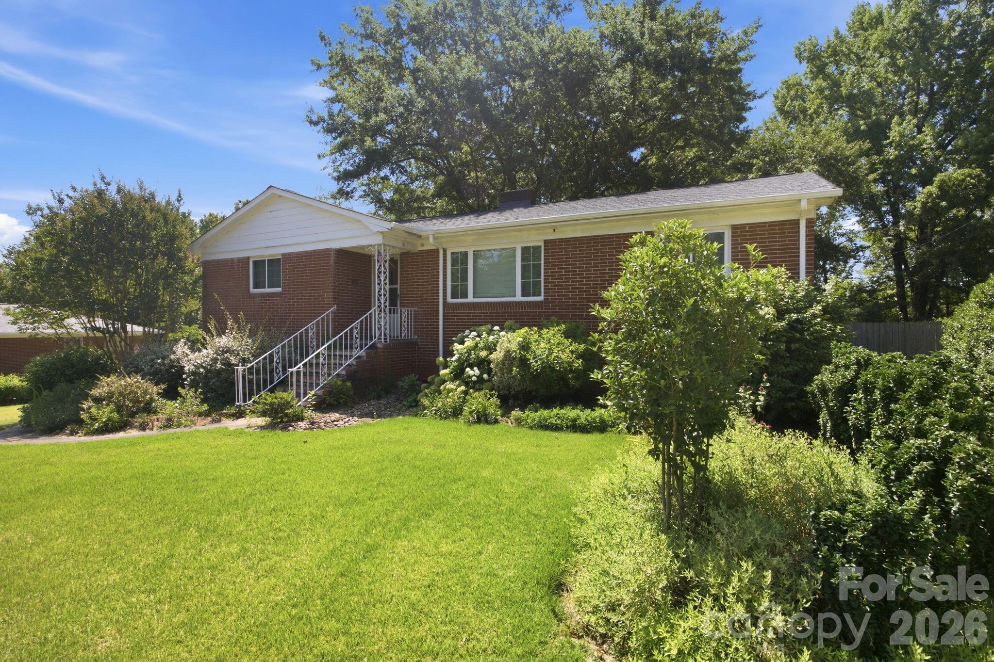 3800 Arvin Drive — Charlotte