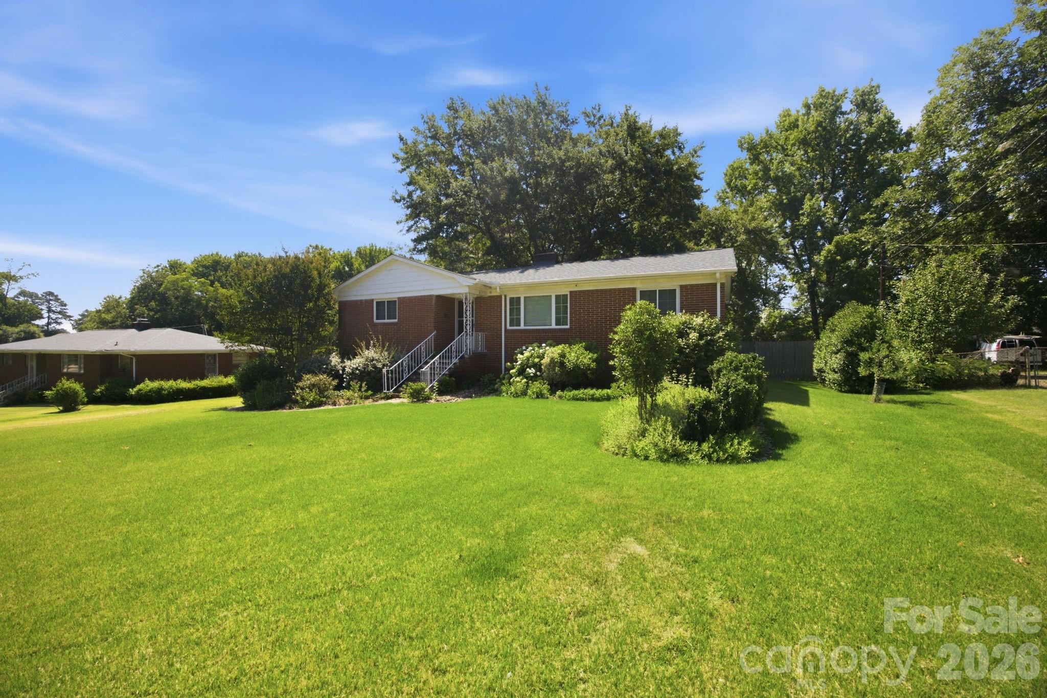 3800 Arvin Drive — Charlotte