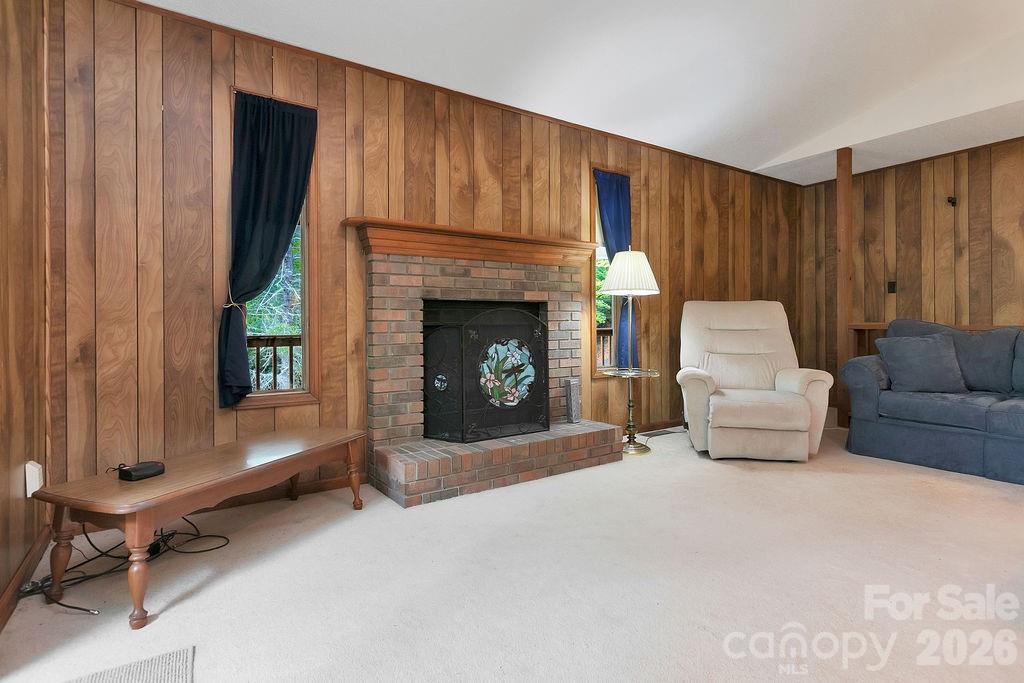 108 Easy Street — Cedar Mountain