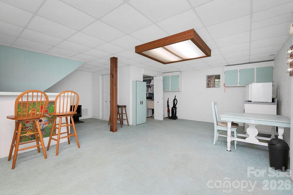 108 Easy Street — Cedar Mountain