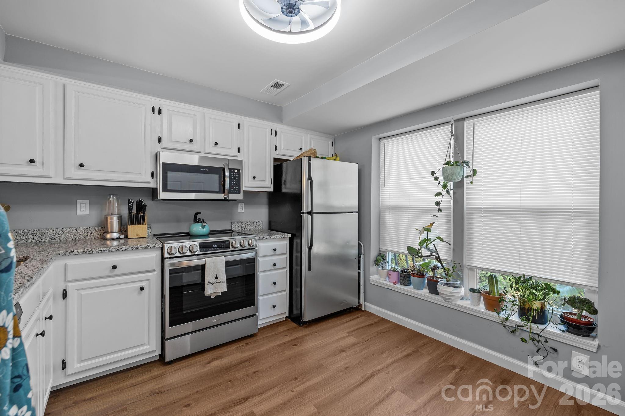 247 Water Oak Drive — Pineville