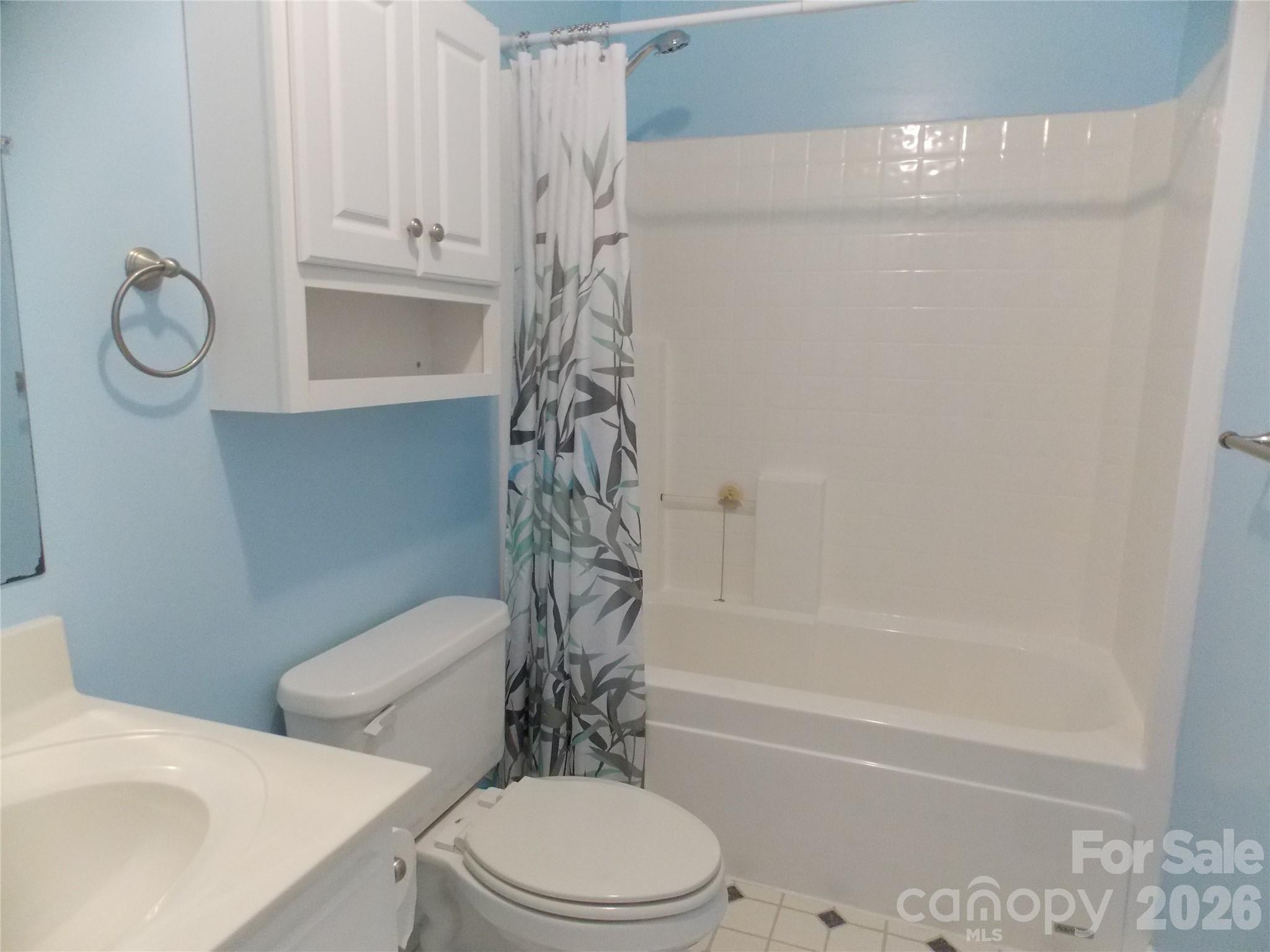 4249 Beach Road — Hudson